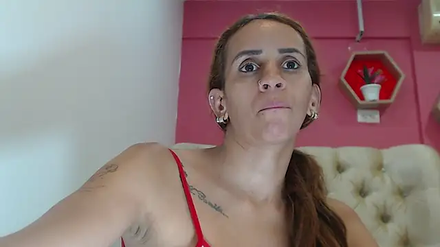 Amber Moore online show from 8, 3, 2025