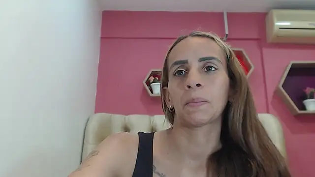 Snapshot of Amber_Moore chatting on 6, 2, 2026 Amber Moore online show from 6, 2, 2026