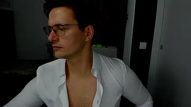 Snapshot of sexxymuscles4u chatting on 25, 11, 2025 sexxymuscles4u online show from 25, 11, 2025