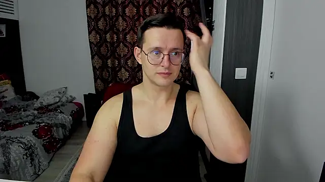 Snapshot of sexxymuscles4u chatting on 26, 2, 2026 sexxymuscles4u online show from 26, 2, 2026