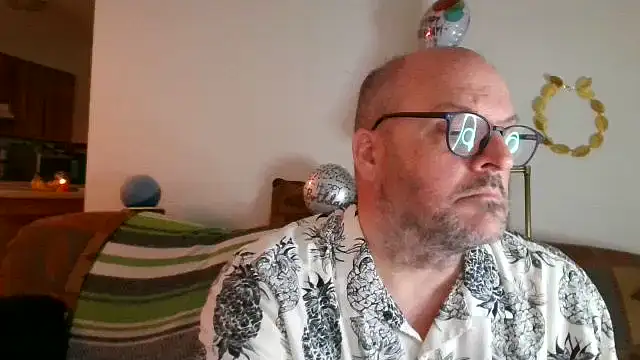 Ursulet US online show from 22, 5, 2026