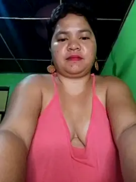 hotpussyxxx33x online show from 25, 4, 2026