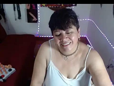 Snapshot of angelitolove727 chatting on 24, 6, 2026 angelitolove727 online show from 24, 6, 2026