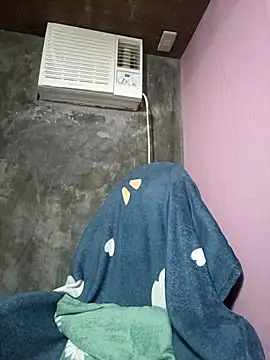 Cutie body11 online show from 6, 10, 2025