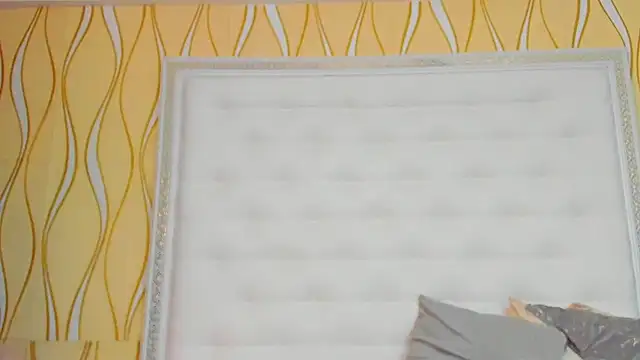 karissia online show from 13, 11, 2025