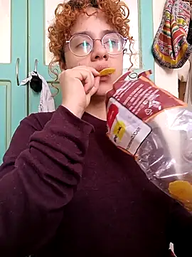 EmmaMelissa0521 online show from 8, 10, 2025