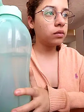 EmmaMelissa0521 online show from 29, 9, 2025