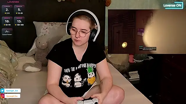 Snapshot of GamerGirl_Eve chatting on 21, 3, 2025 GamerGirl Eve online show from 21, 3, 2025