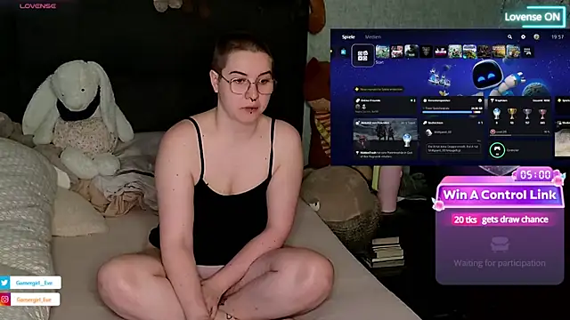 Snapshot of GamerGirl_Eve chatting on 6, 3, 2025 GamerGirl Eve online show from 6, 3, 2025