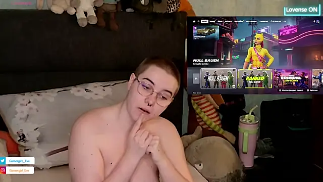 Snapshot of GamerGirl_Eve chatting on 5, 3, 2025 GamerGirl Eve online show from 5, 3, 2025