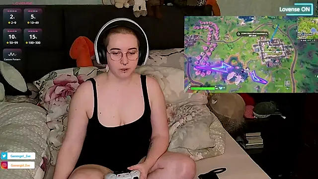 Snapshot of GamerGirl_Eve chatting on 18, 3, 2025 GamerGirl Eve online show from 18, 3, 2025