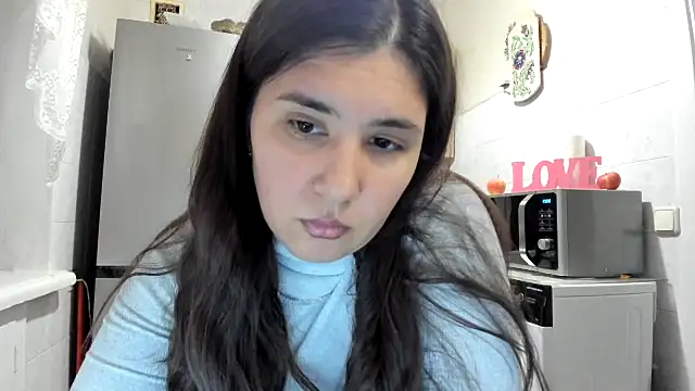 Snapshot of MiaMarrone chatting on 12, 10, 2025 MiaMarrone online show from 12, 10, 2025