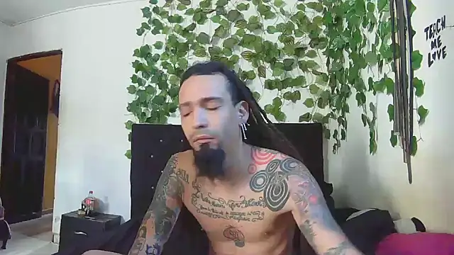 caribbeanlover1 online show from 2, 4, 2026