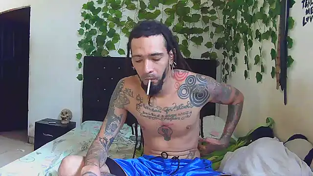 Snapshot of caribbeanlover1 chatting on 2, 2, 2026 caribbeanlover1 online show from 2, 2, 2026