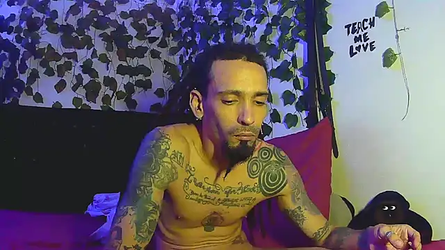 caribbeanlover1 online show from 21, 10, 2025