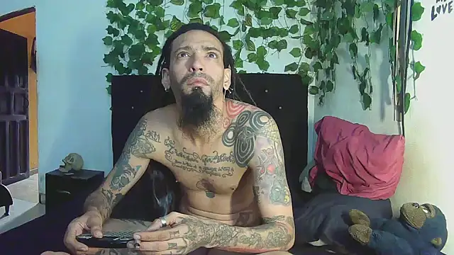 caribbeanlover1 online show from 8, 4, 2026