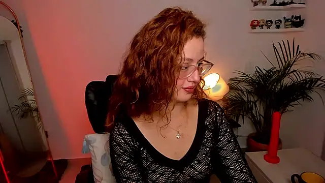 Cassandra Caiin online show from 17, 3, 2025