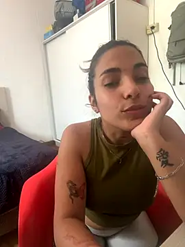 Athenabye online show from 17, 11, 2025