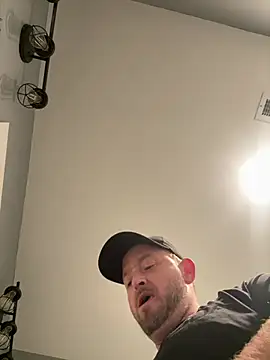 smokeymt420 online show from 16, 4, 2026