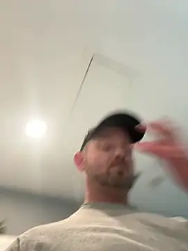 smokeymt420 online show from 28, 5, 2026