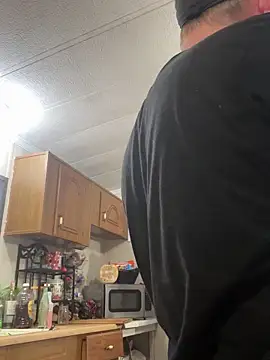 smokeymt420 online show from 27, 11, 2025