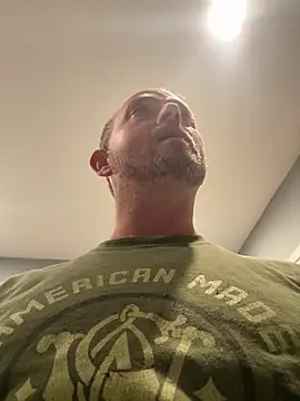 smokeymt420 online show from 11, 4, 2026