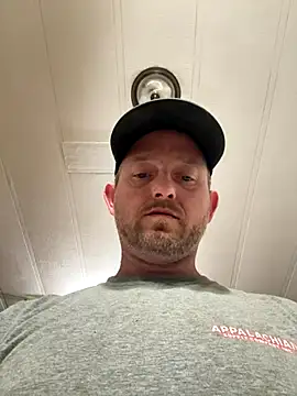 smokeymt420 online show from 9, 11, 2025