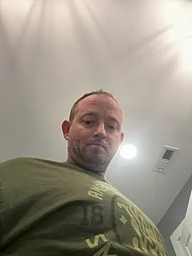 smokeymt420 online show from 9, 5, 2026