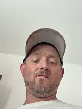 smokeymt420 online show from 10, 9, 2025