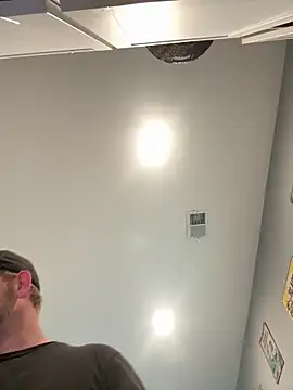 smokeymt420 online show from 23, 4, 2026