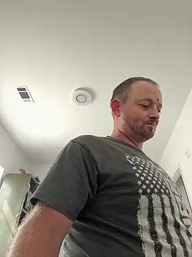 smokeymt420 online show from 5, 10, 2025