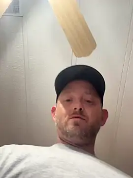 smokeymt420 online show from 22, 11, 2025