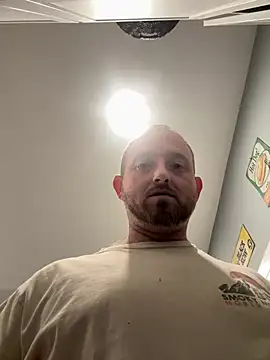 smokeymt420 online show from 29, 3, 2026