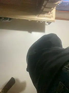 smokeymt420 online show from 22, 2, 2025