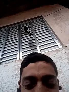 Snapshot of Junior013R chatting on 14, 9, 2025 Junior013R online show from 14, 9, 2025