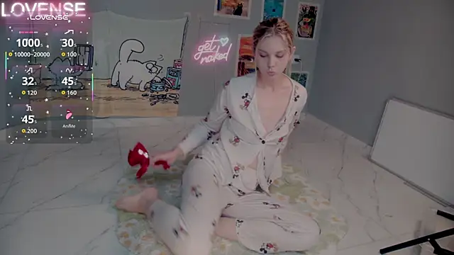 Snapshot of Careful_i_bite chatting on 20, 9, 2025 Careful i bite online show from 20, 9, 2025