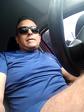 chicoguapo8 online show from 13, 1, 2026