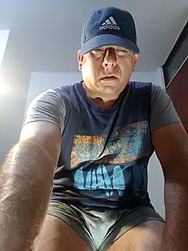 chicoguapo8 online show from 12, 10, 2025