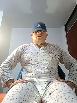 chicoguapo8 online show from 19, 9, 2025