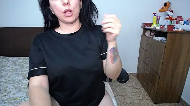 Snapshot of alexa_milsf chatting on 5, 7, 2026 alexa milsf online show from 5, 7, 2026