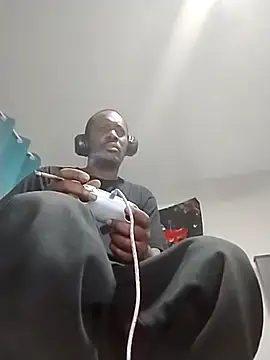 Makeyoucumallover online show from 31, 10, 2025