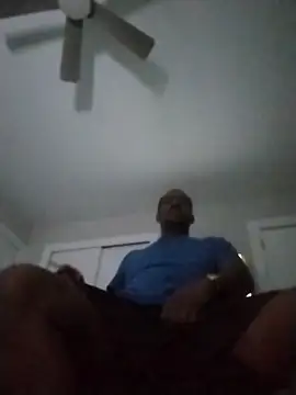 Makeyoucumallover online show from 20, 11, 2025