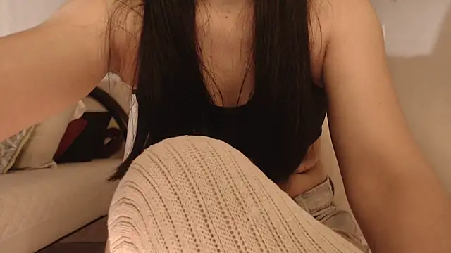 Estefani 32 online show from 28, 9, 2025