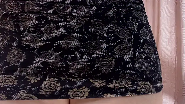 Estefani 32 online show from 13, 10, 2025