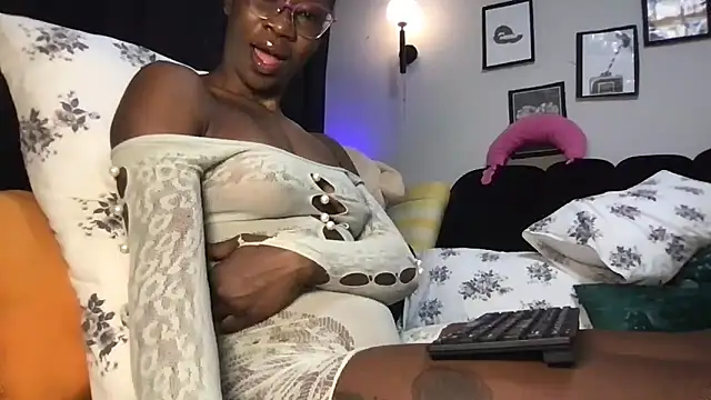 choco petite online show from 2, 3, 2026