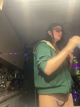 Flossy Vettie online show from 3, 2, 2026