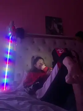 Flossy Vettie online show from 26, 11, 2025