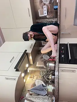 Flossy Vettie online show from 13, 3, 2026