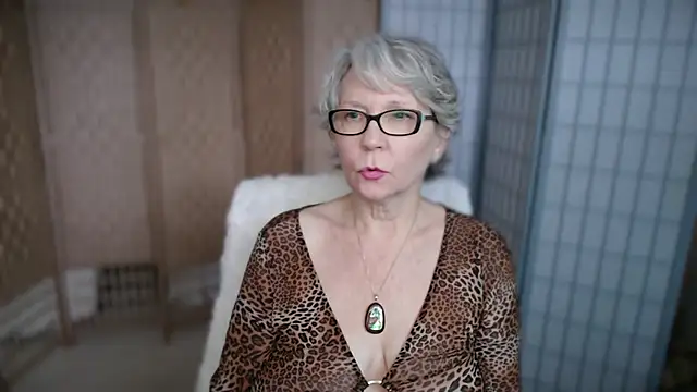 Snapshot of petradaniels chatting on 13, 2, 2026 petradaniels online show from 13, 2, 2026