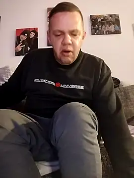 bigdicksperm83 online show from 19, 2, 2026